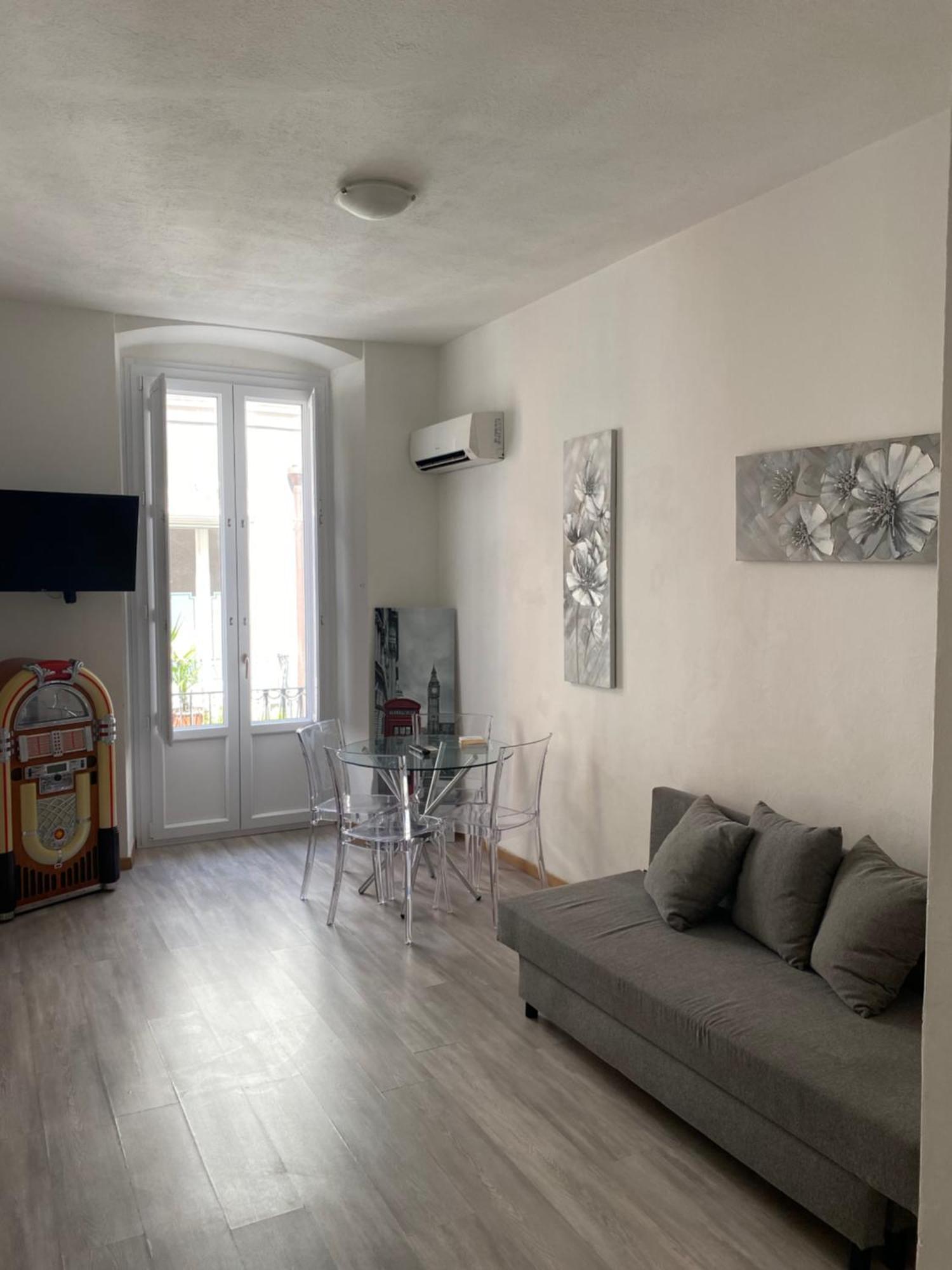 Apartment Cavour 68 Cagliari Eksteriør bilde